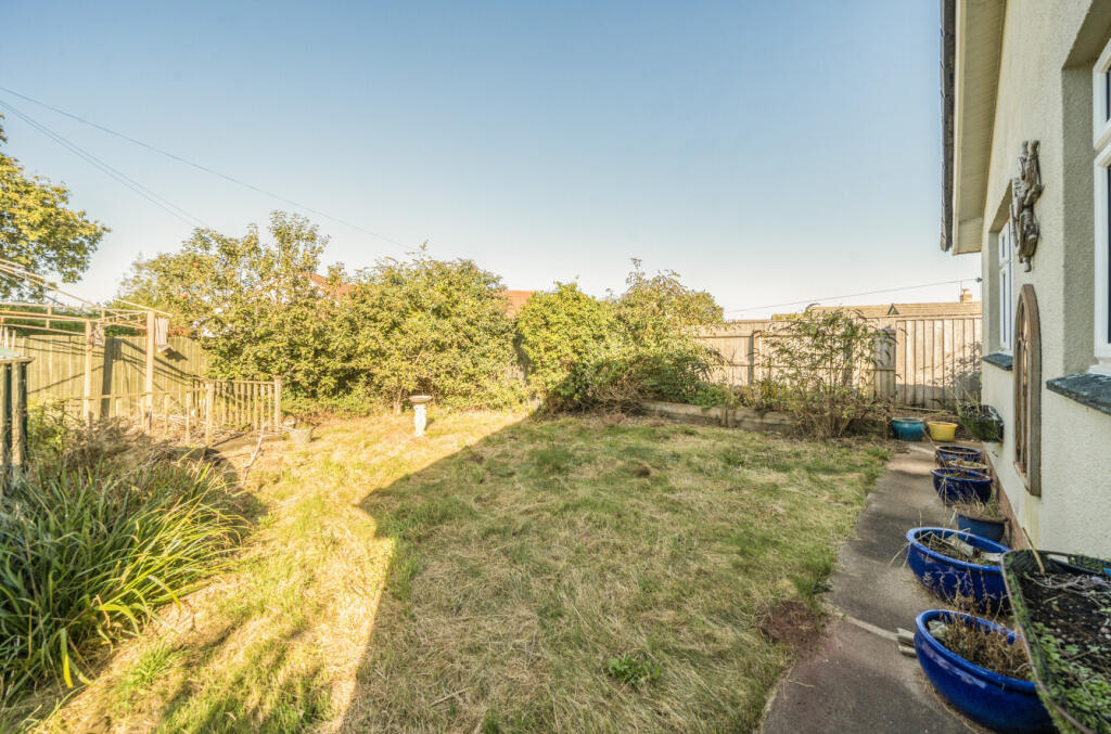 1356439-15-68d668...