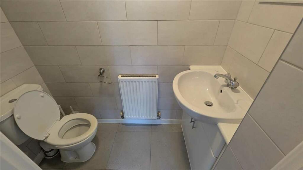 Ensuite Shower Room