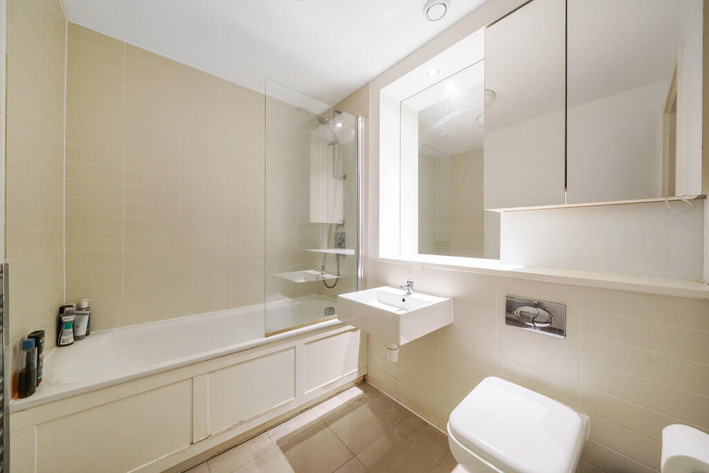 8 Seren Park Gard...