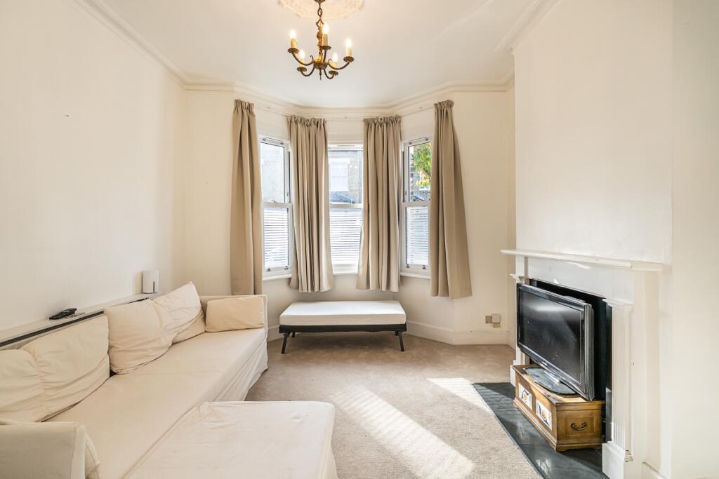 13-Balfern-Street-11