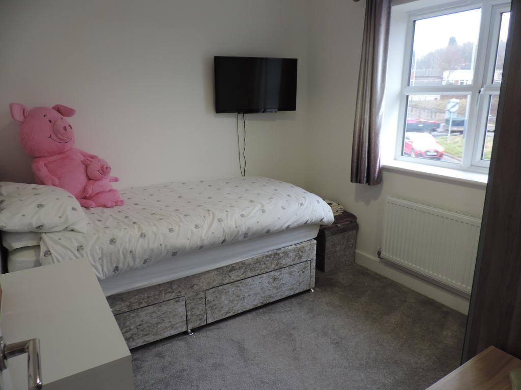 bed 4