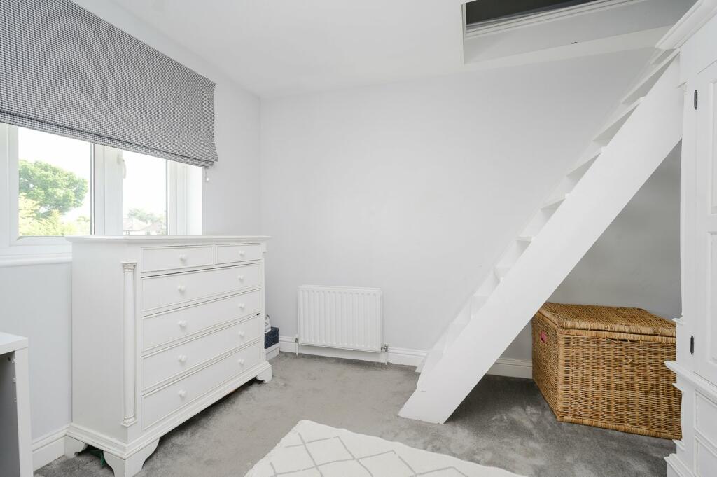 Bedroom 5