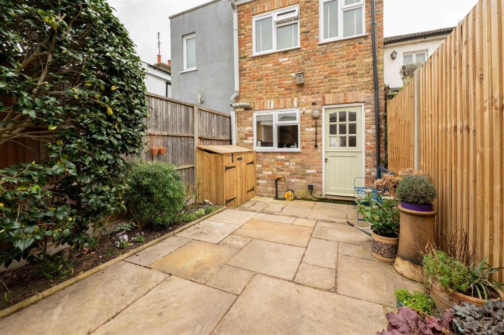 17 Southbank (12 of 22).jpg