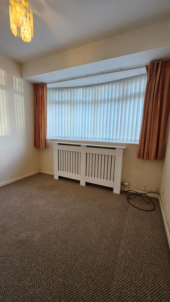 WhatsApp Image 2024-12-09 at 10.56.02_c83d23d8