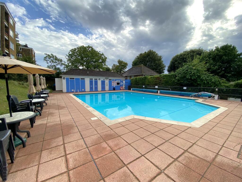 Swiming Pool.jpg