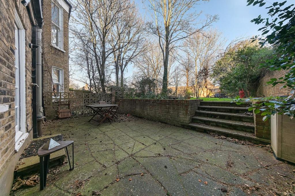 Private Garden.jpg
