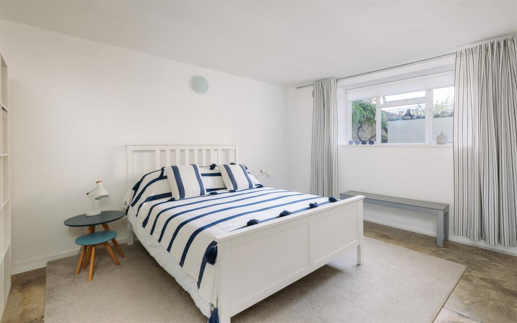 annexe bedroom 1