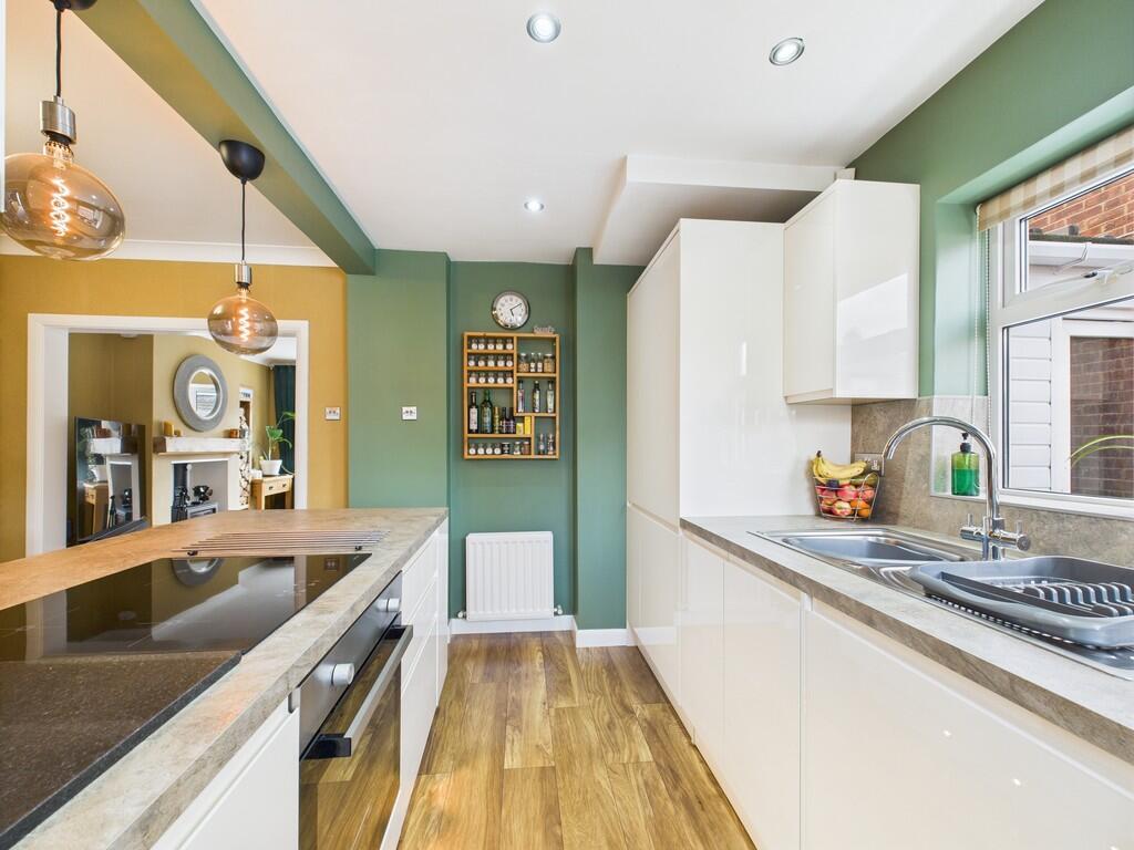 CAM01835G0-PR0264...