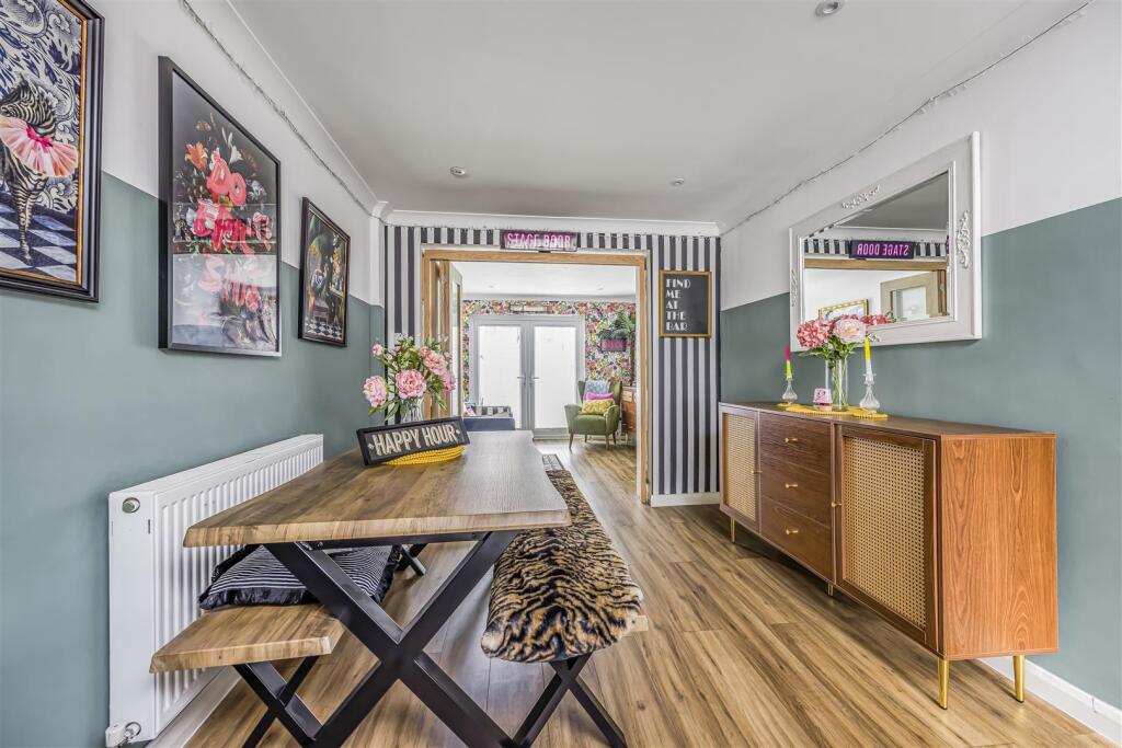 20 Reginald Road, Southsea-PorticoMarketing-SoldBy