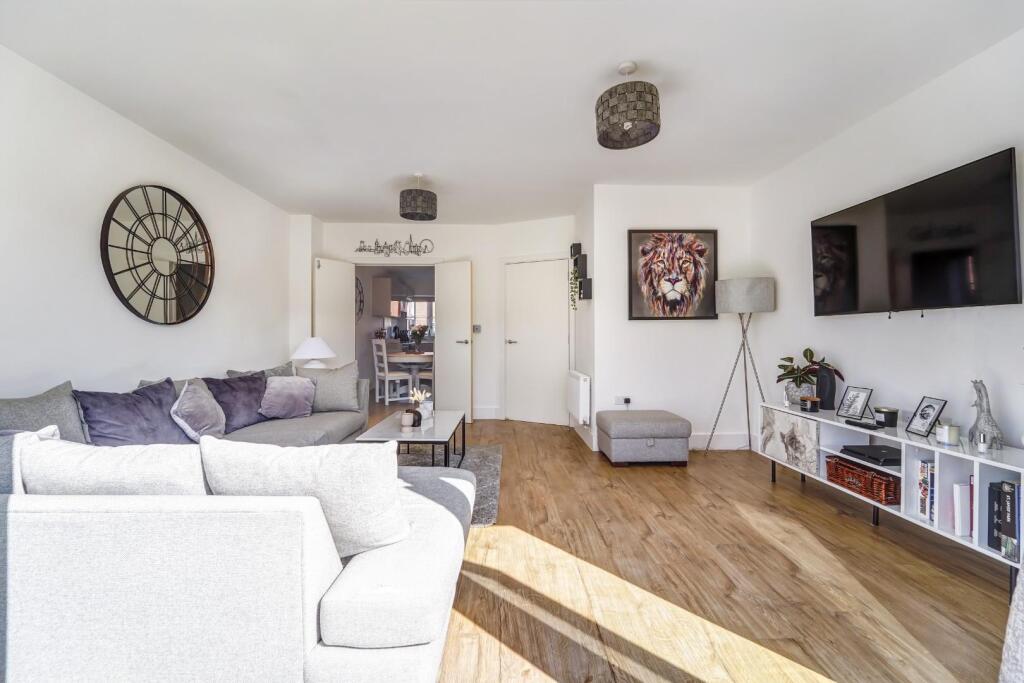 AYLSHAM ROAD  (4).jpg