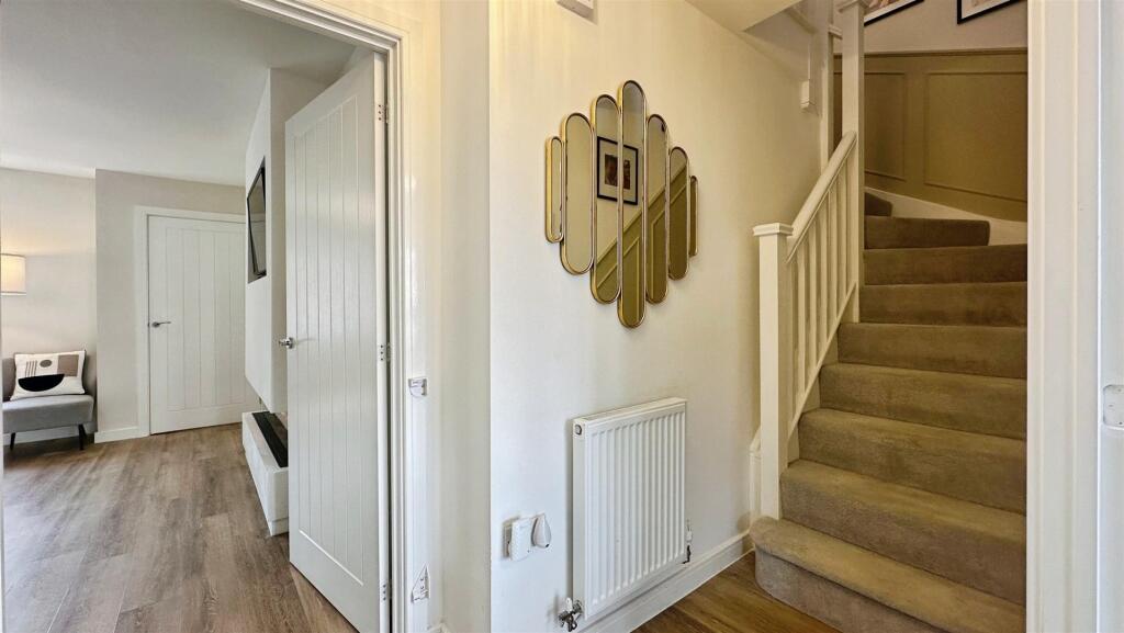 876794e4--4204-9E43-A44E3EB6A452-15878-00000575C74