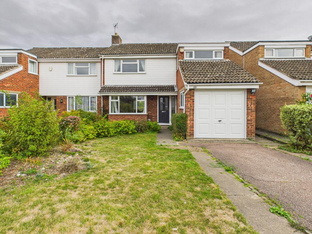 CAM02545G0-PR0483-STILL016