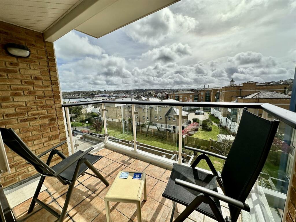 Balcony: