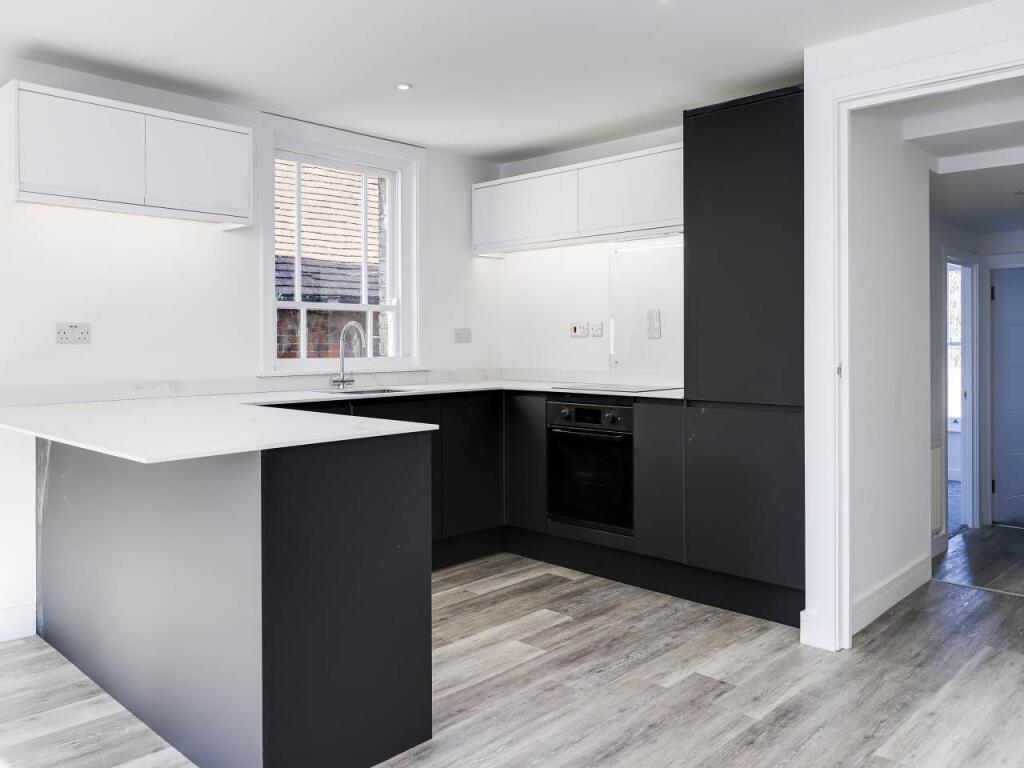 Kitchen 1