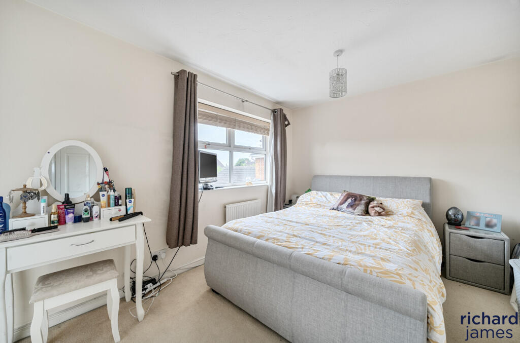 ee12df2d90f040baa171908eb4c81c90