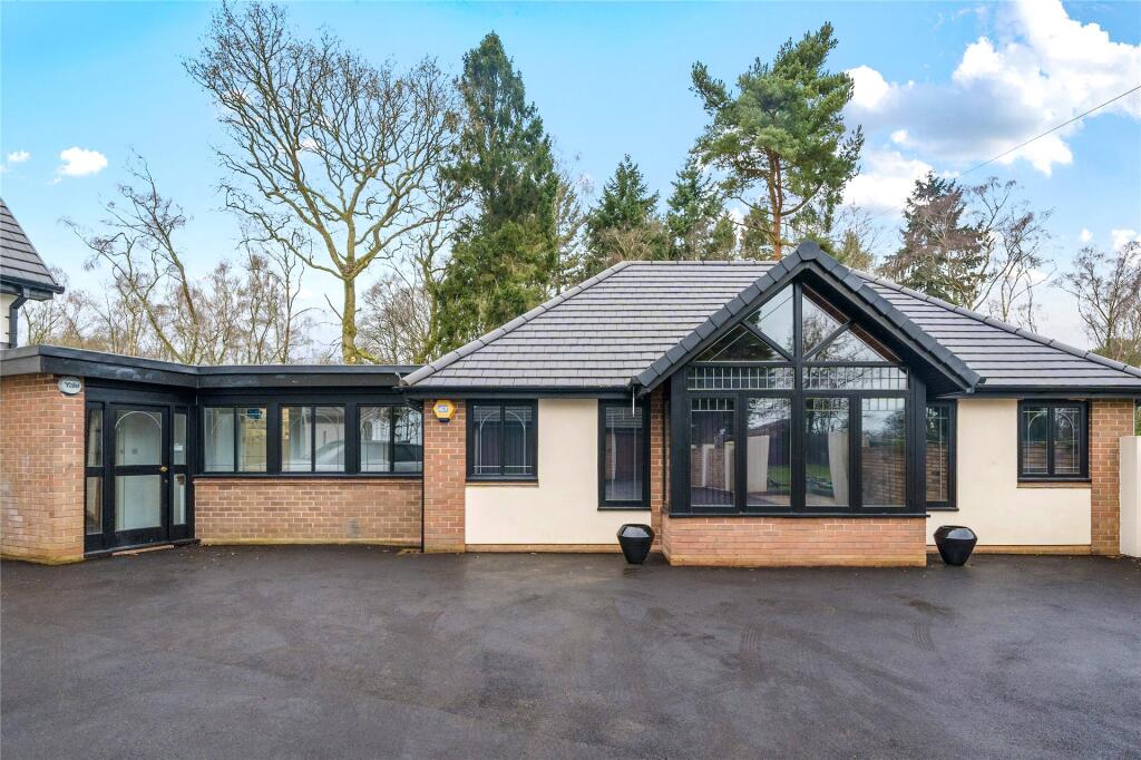 Axborough Lane, Iverley, Kidderminster, Worcestershire, DY10