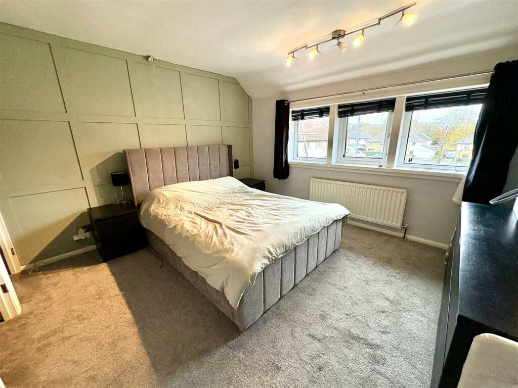 Bramleys Estate Agents - Myrtle Gardens - Halifax 
