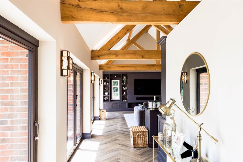 Hammerwhich Place Farm-56.jpg