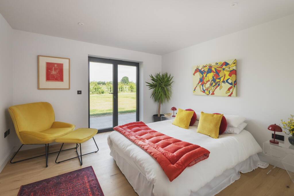 289604 - Bramley Barn ph52 copy.jpg