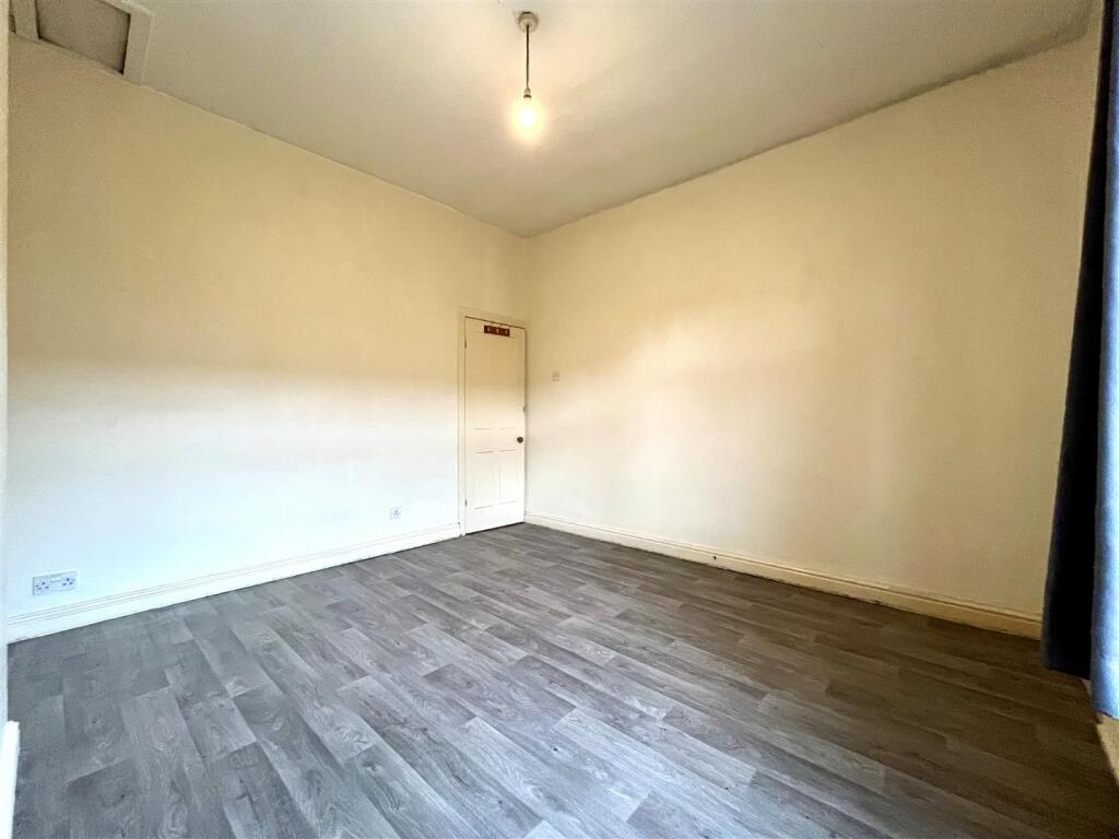 Bedroom 1 Aspect 3