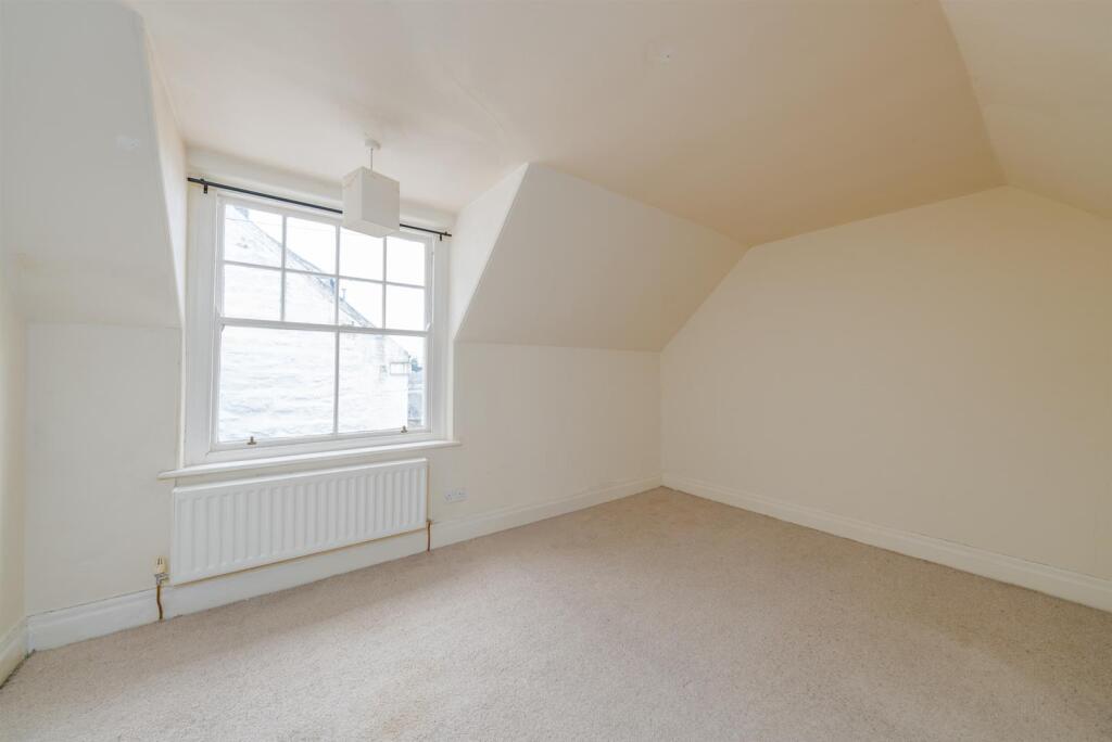 59 High Street Coldstream-10.jpg