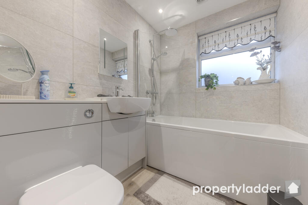 Main Bathroom