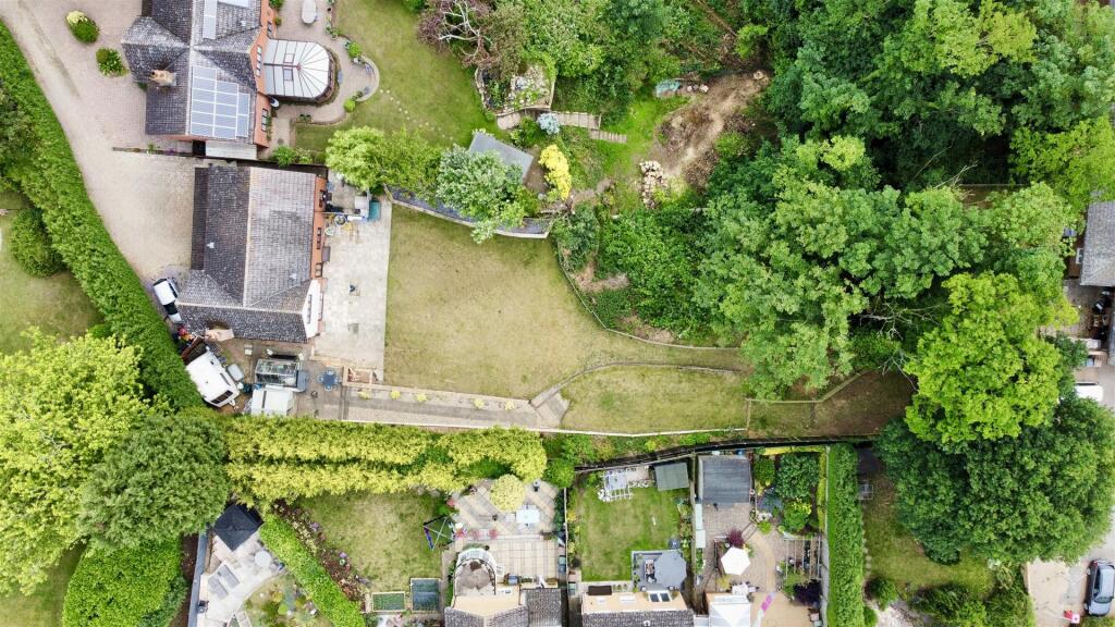 dji_fly_20250617_112920_678_1750156395704_photo_op