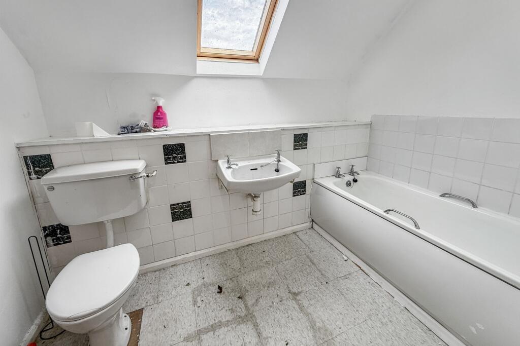 44 Shrewsbury Drive, Backworth, Newcastle Upon Tyne, NE27 0JQ