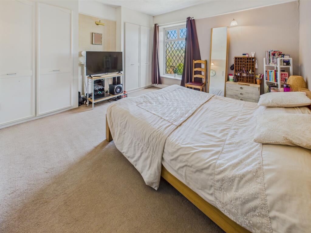 Main Bedroom
