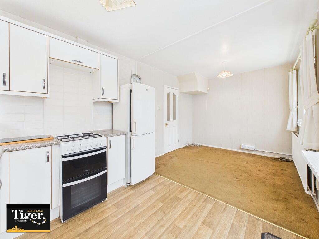 CAM03440G0-PR0356...