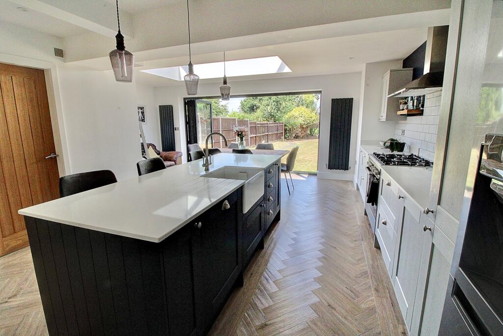 10. Living Dining Kitchen