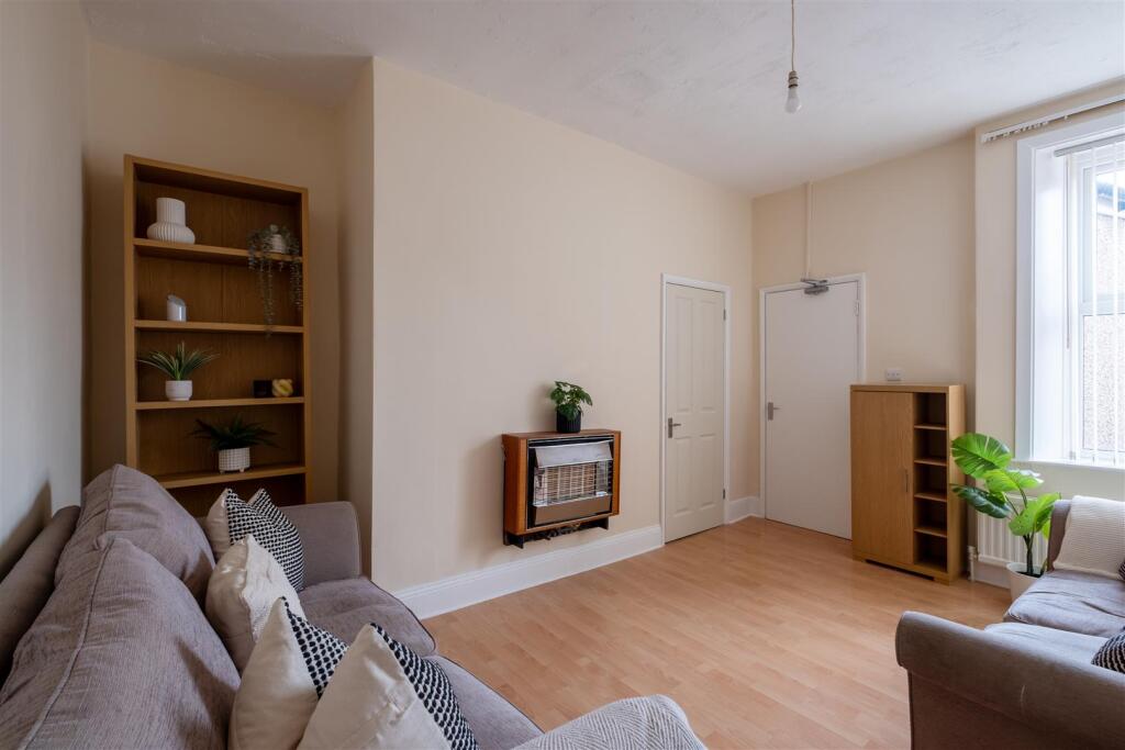 89 Hostpur Street HE-19.jpg