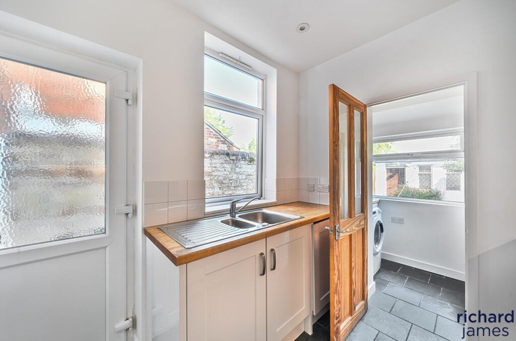 da709040421c494788412dc689ce64f5