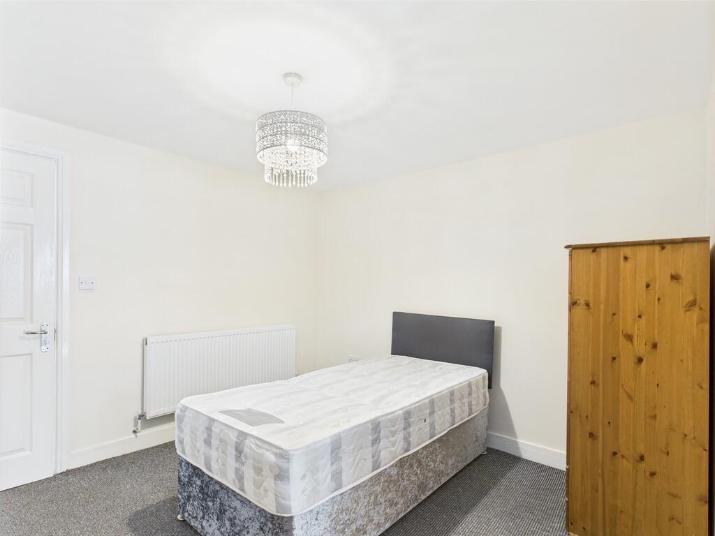 CAM03582G0-PR0096...