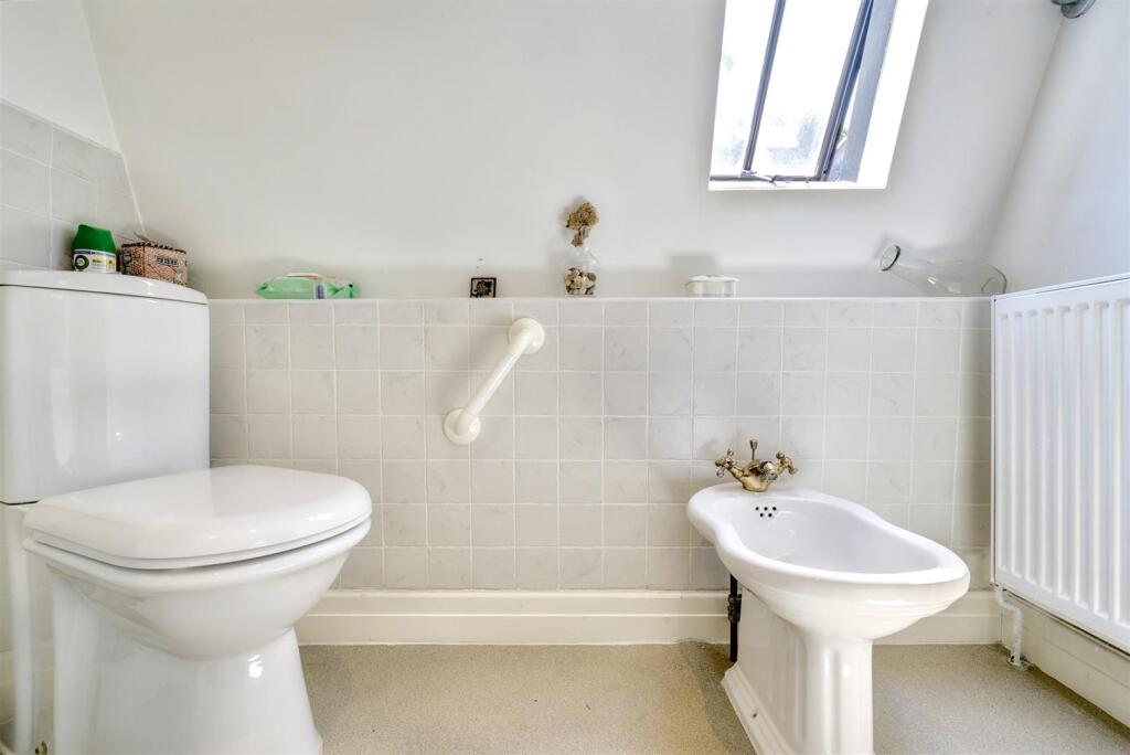 Ensuite 1_2.jpeg