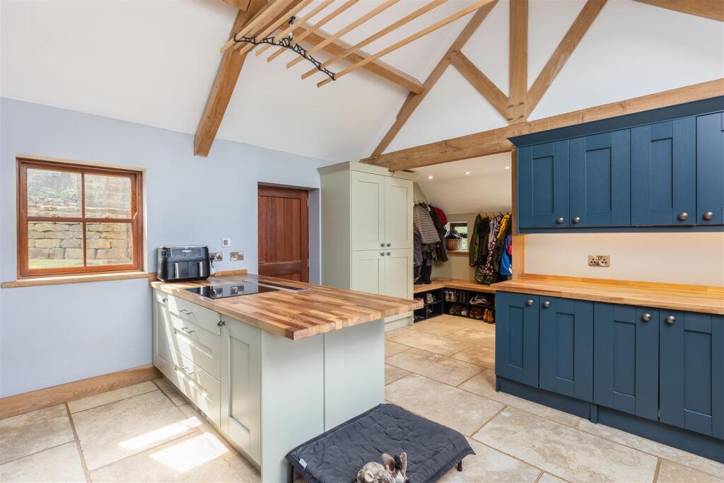 Pennock House Utility Room-2.jpg