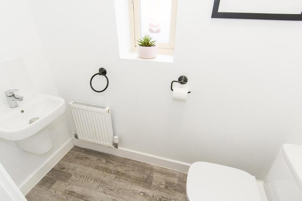 Ground Floor WC