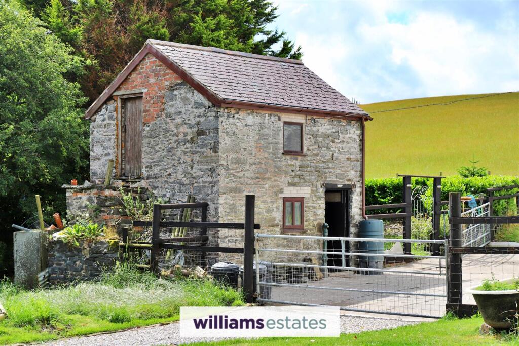 Detached Outbuilding