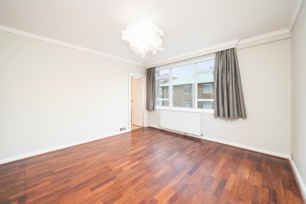 Sussex Square 15 ...