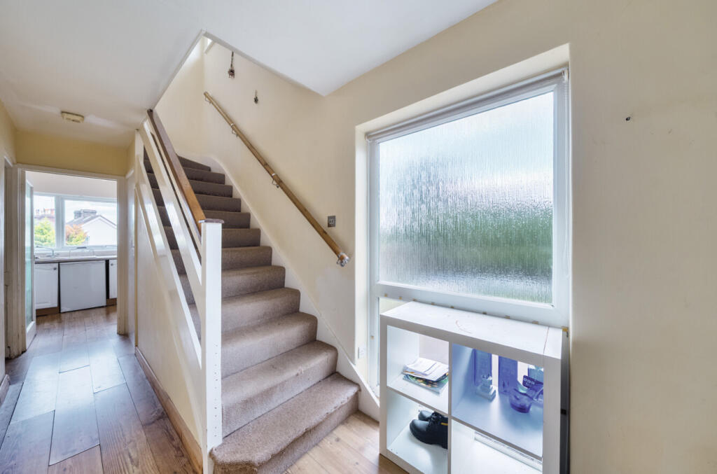 1301157-3-683dbd9...