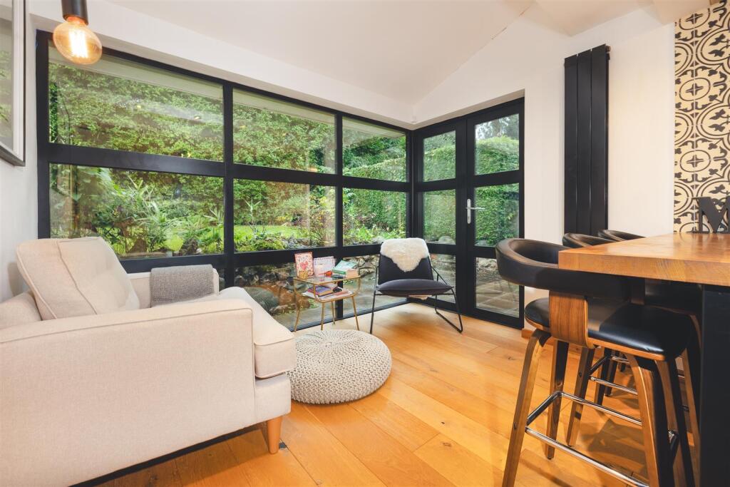 11 Loire Close, Ashby