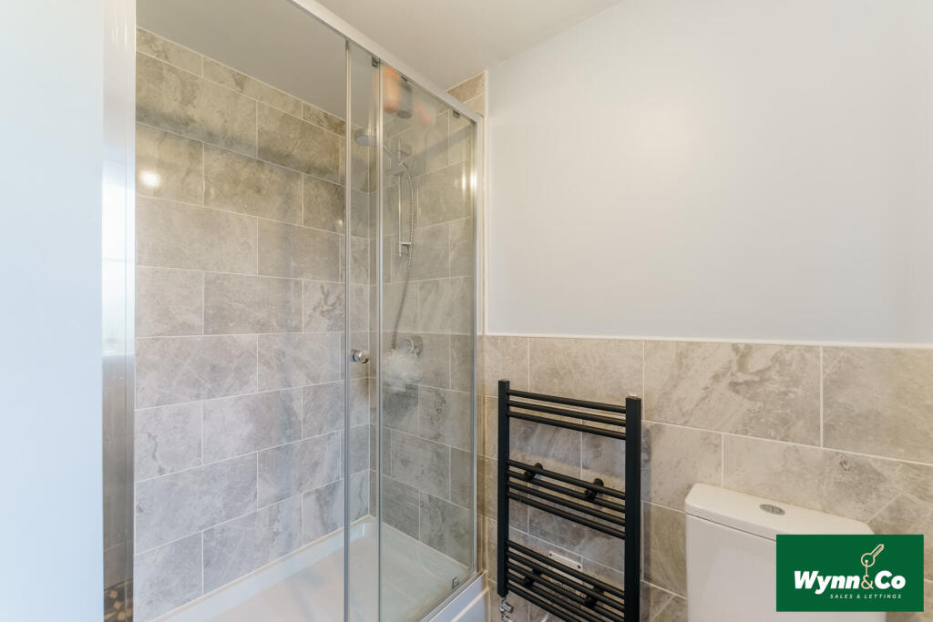 Ensuite Shower Room