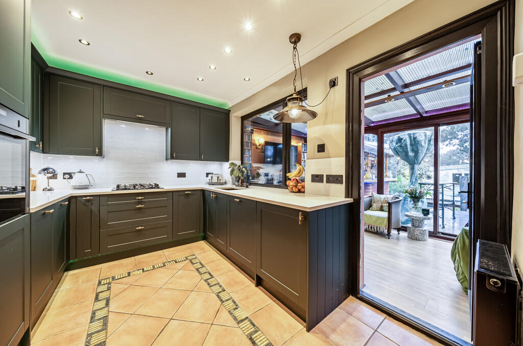 kitchen2