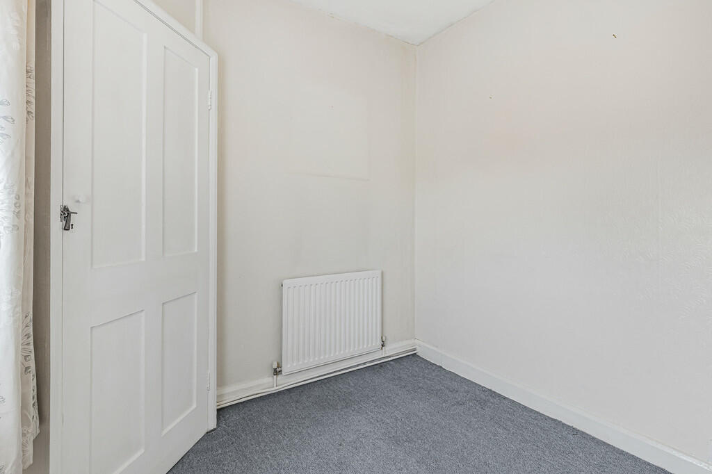 Bedroom 3 (2)