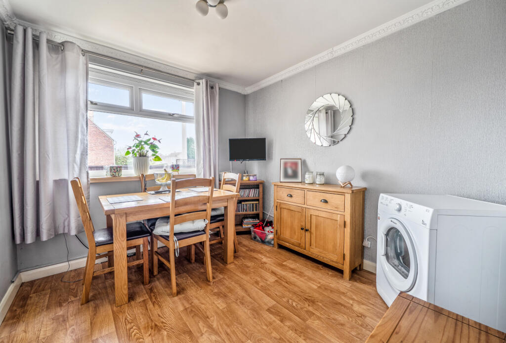 1375967-12-690e20...