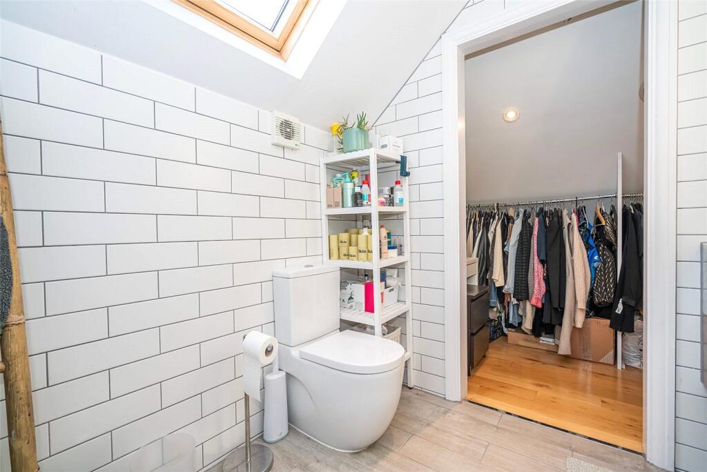 Bedroom 5 En-Suite A