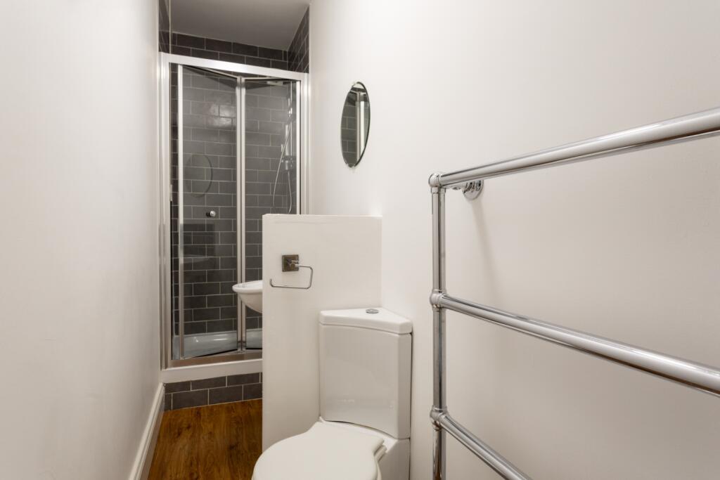 48_East_Mount_Road_29