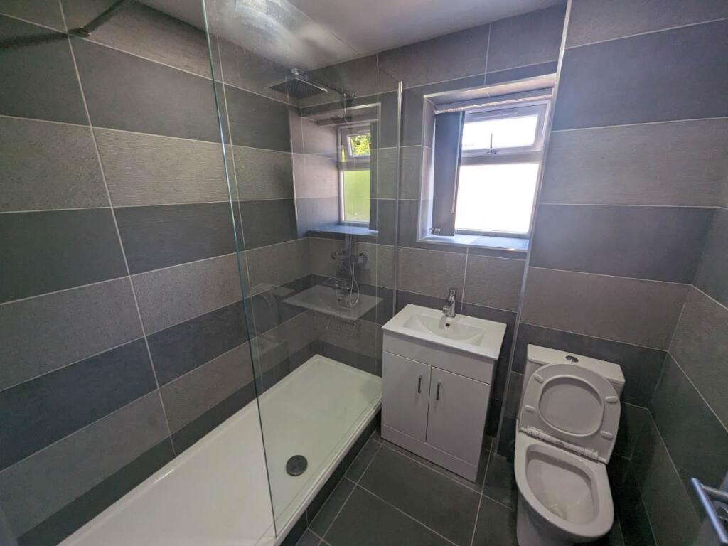 Bathroom 2