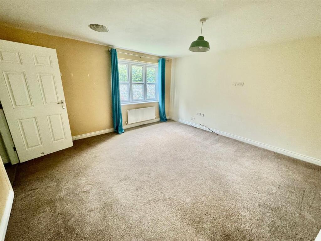 Lounge.jpg
