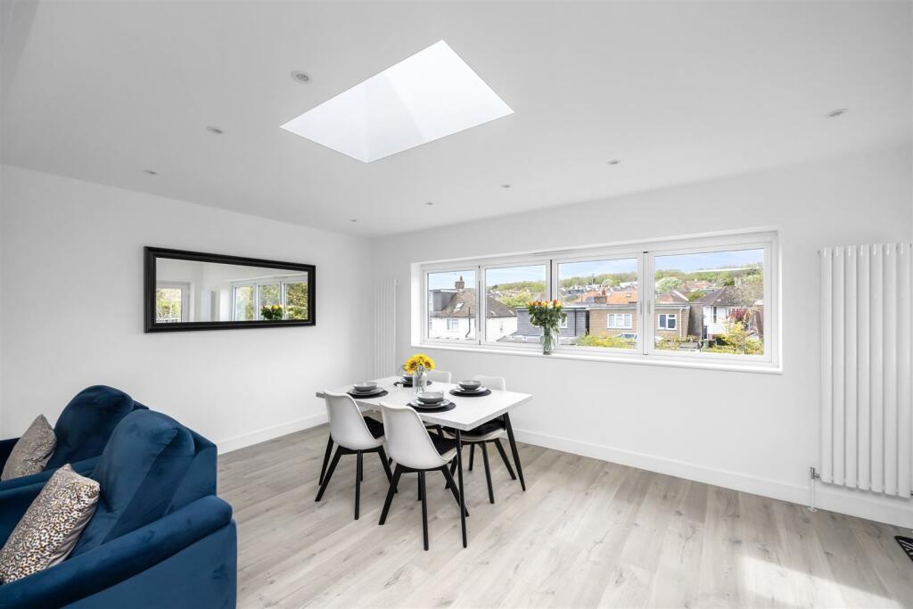 Kitchen/Lounge/Dining Room